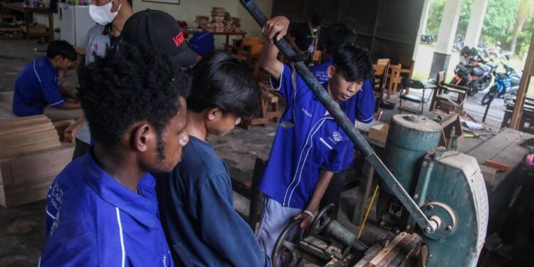 Angka Pengangguran di Kalteng Menurun