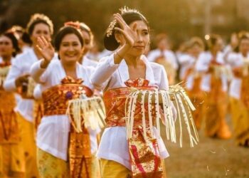 Mengenal Suku-suku di Pulau Bali dan Nusa Tenggara