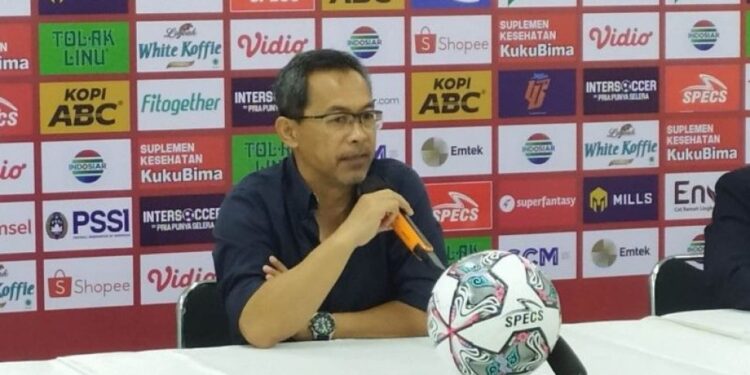 Aji Santoso Akui Persebaya Masih Bermasalah dengan Bola Mati