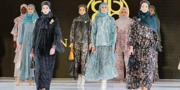 Rayakan Pembukaan Toko Offline, Nada Puspita Perkenalkan Azalea Series yang Terinspirasi dari Tanaman Rempah-Rempah