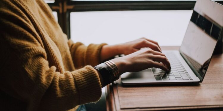 Mesti Tahu, Ini Tips Saat Bercanda di Dunia Digital Agar Tidak Mengarah Pada Ujaran Kebencian