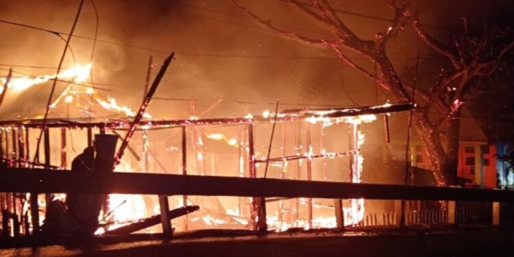 Kantor KPU Kabupaten Tana Tidung Kaltara Terbakar