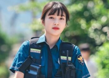11 Artis Cantik Jadi Polwan di Drama Korea, Rela Potong Rambut Demi Pendalaman Karakter