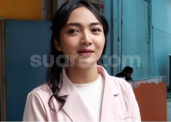 Pernah Tinggal Bareng, Riesca Rose Bongkar Tingkah Laku Sule dan Nathalie Holscher
