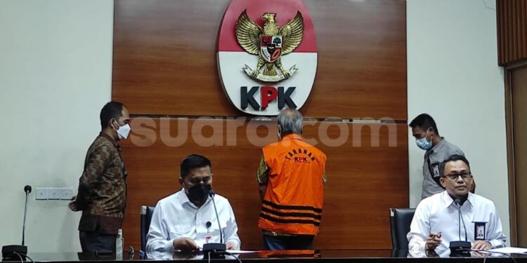 Lebih Tinggi Dari Tuntutan, Dono Purwoko Divonis 5 Tahun Penjara Atas Kasus Korupsi Gedung IPDN Minahasa