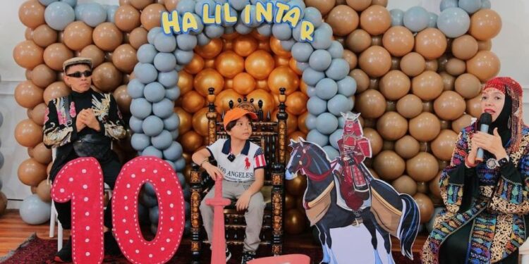 7 Potret Ulang Tahun Qahtan Halilintar, Meriah Dihadiri Keluarga dan Teman-teman Terdekat
