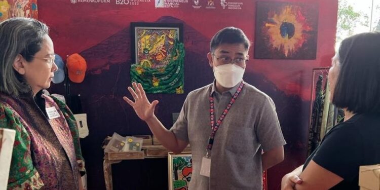 Dorong Pebisnis Disabilitas Kuasai Ekonomi Digital, Kemenkop dan UKM Gandeng Yayasan Perempuan Tangguh Indonesia