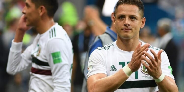Manchester United Krisis Striker, Chicharito Siap Main Tanpa Digaji