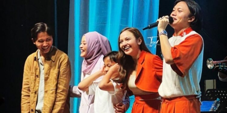 Anak-anak Sule dan Mahalini Kompak di Atas Panggung, Netizen Singgung Jeffry Reksa: Kok Gak Diajak?