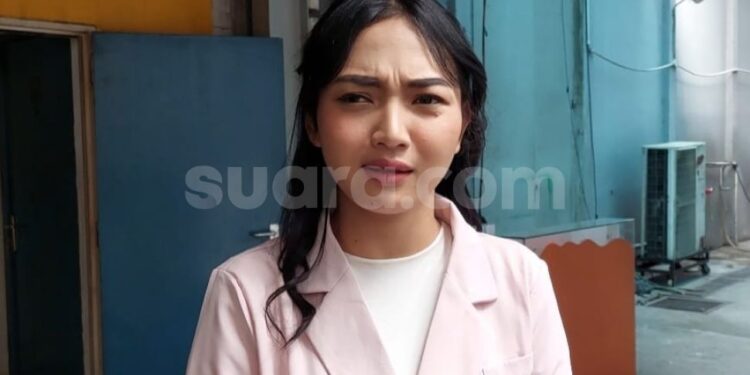 Dituduh Jadi Pelakor, Riesca Rose Nelangsa Anak-Anaknya Masuk Rumah Sakit