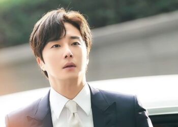6 Potret Jung Il Woo di Good Job, Kembali Beradu Akting dengan Yuri SNSD