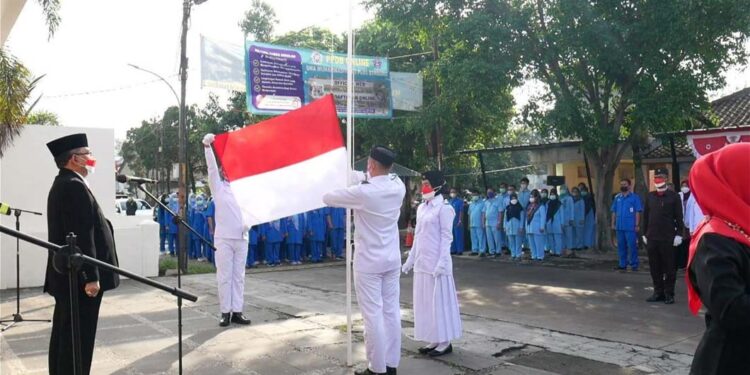 Gelar Upacara HUT ke-77 RI, Direktur Yakin RSMB akan Menuju Kejayaan