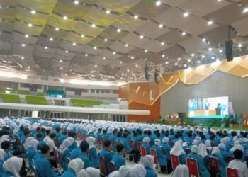 Gibran Puji Kemegahan Edutorium KH Ahmad Dahlan Universitas Muhammadiyah Surakarta