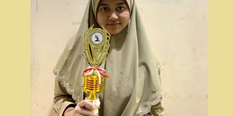 Hobi Membawa Prestasi Rachmi Raina