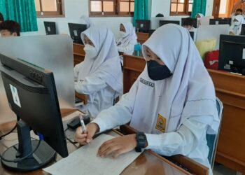 Memaksimalkan ANBK, SMP Muhammadiyah PK Gelar Try Out AKM