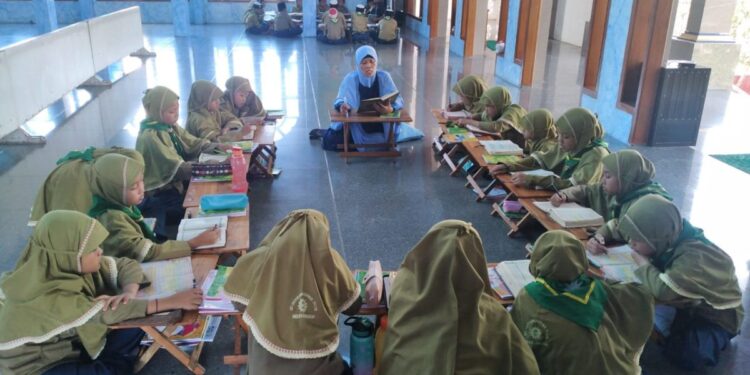 Di SD Muhammadiyah Plus Maduran, Al-Quran Jadi Intrakurikuler
