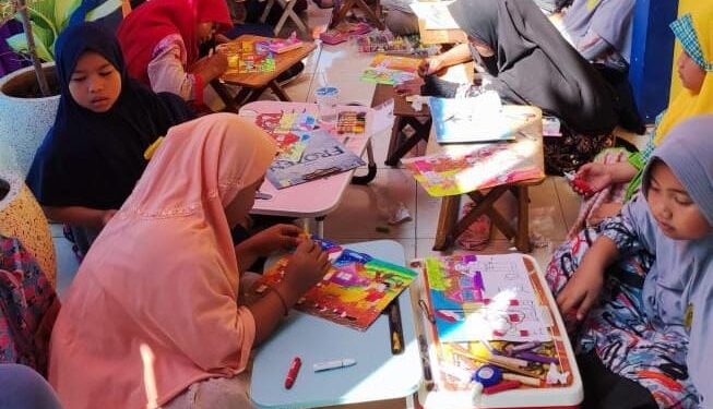 Nasyiah Melirang Gelar Lomba Mewarnai untuk Siswa TK dan SD