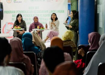 Peduli Lingkungan, LLHPB PP ‘Aisyiyah Bersama GIDKP Ajak Masyarakat Tak Gunakan Plastik Sekali Pakai