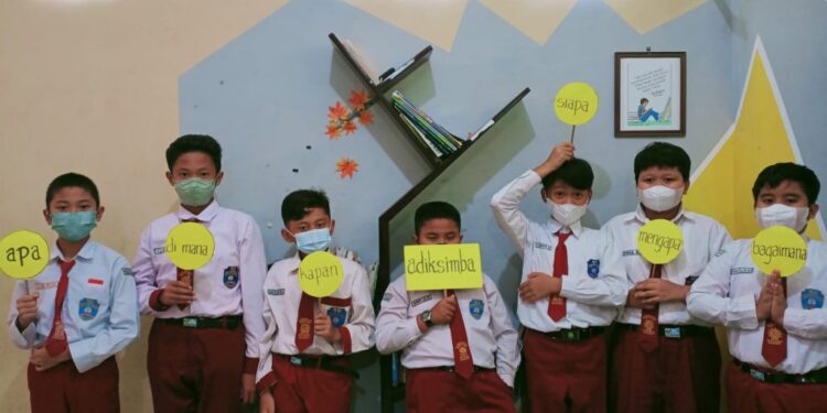 Teknik “Papa Kaya Adiksimba” untuk Temukan Informasi dalam Bacaan