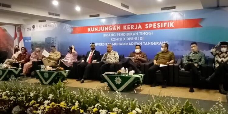 Komisi X DPR RI bahas biaya akreditasi bagi PTS di Kota Tangerang