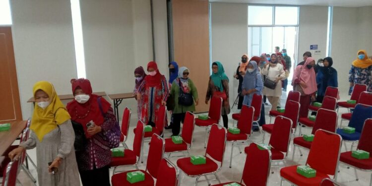 Daftarkan 500 lebih penggembira Muktamar, PCM Mantrijeron Kota Yogyakarta Kunjungi Edutorium UMS