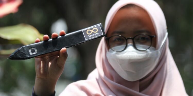 Pena rekam medis inovasi mahasiswa