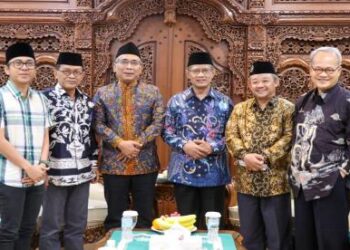 Ketum PBNU Ajak Muhammadiyah Kerjasama Sukseskan Forum R20 di Bali