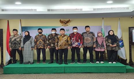Wakil Rektor IV UMJ Dilantik Menjadi Ketua IKPDC