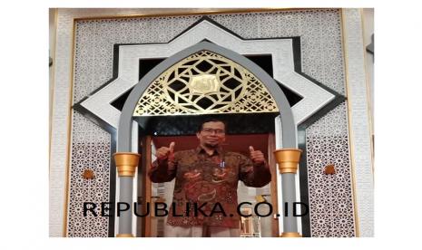 Tantangan dan Solusi Kaum Santri dalam Menghadapi Era Digital