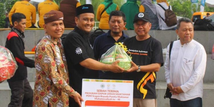 161 Santri Ponpes Darul Ihsan Long March 48 Km dari Sragen Menuju Edutorium UMS