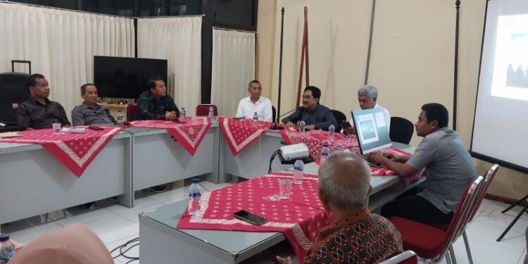 Staf Ahli Kemenkominfo beri kuliah umum bagi civitas akademika di UMK