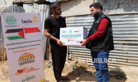 Muhammadiyah Gelar Aksi Solidaritas Beri Ribuan Paket Ramadhan ke Warga Palestina