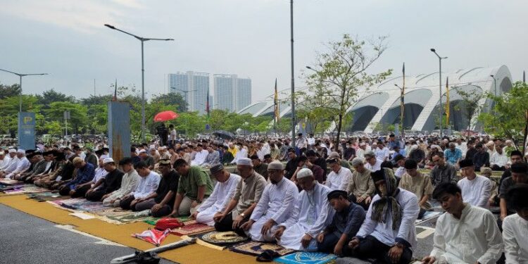 Din Syamsuddin: Idul Fitri tahun ini berikan makna bagi muslimat