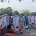 Ribuan orang melaksanakan shalat Id di Pura Mangkunegaran Solo