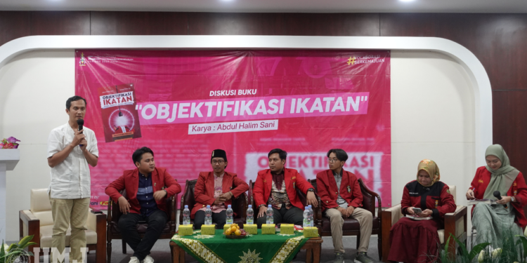 IMM Cirendeu Bedah Buku Karya Abdul Halim Sani