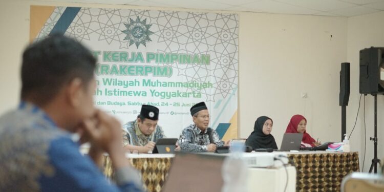 PWM DIY, Majelis & Lembaga Kerja Ikhlas, Cerdas, Keras, Berkualitas dan Tuntas