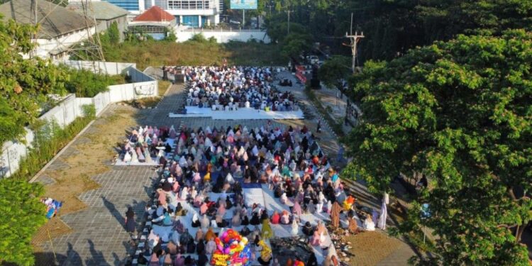 Ribuan Jamaah Dan Warga Muhammadiyah Cirebon Hadiri Shalat Ied Adha 1444 H