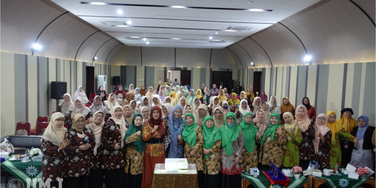 Tantangan Perempuan dalam Berpolitik