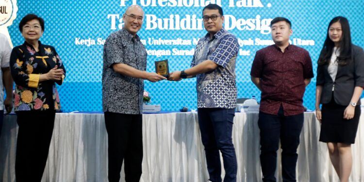 FT UMSU Bersama Suradjin Sutjipto Gelar Perofesional Talk