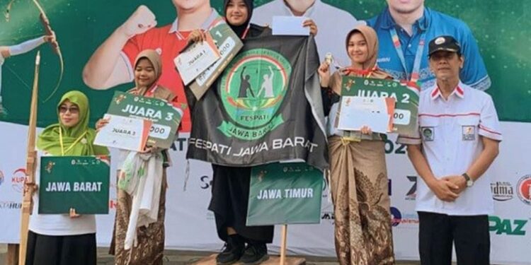 Mahasiswa UM Bandung Kembali Raih Prestasi, Sabet Medali Emas Kejurnas Panahan Tradisional