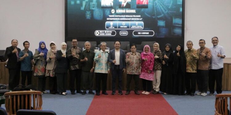 ISEI Komisariat UM Bandung dan FEB Sukses Gelar Seminar Nasional Bisnis Digitalisasi