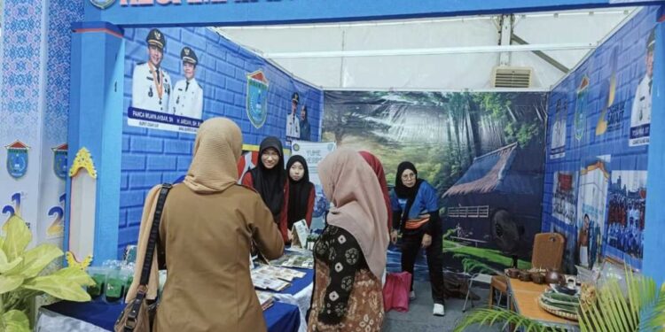 SMK Muhammadiyah Tanjung Raja Tampilkan Produk Inovasi di Pameran Produk Kabupaten Ogan Ilir