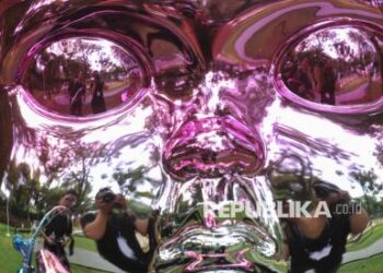Mengunjungi Pameran Art Jakarta Gardens