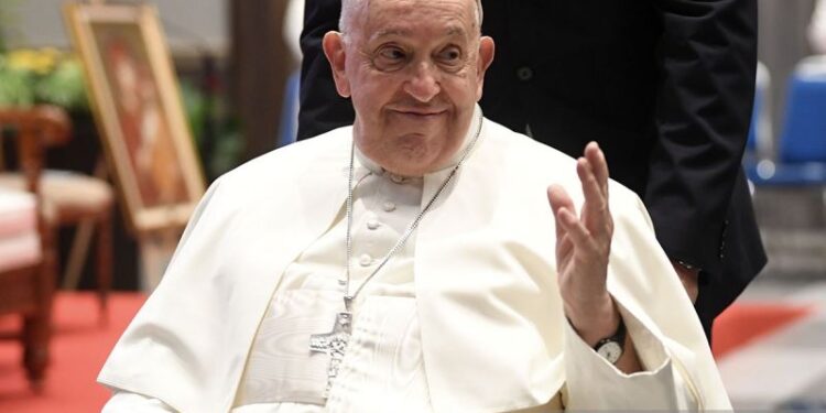 Misa pemakaman Paus Fransiskus digelar di Katedral Notre Dame Paris