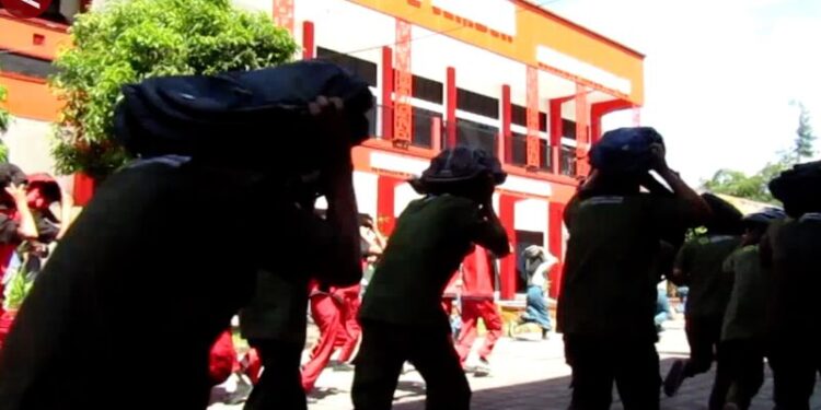 Upaya BPBD tingkatkan kesiapsiagaan pelajar hadapi bencana gempa