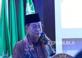 Pramono Pilih Bebaskan Ijazah Warga Jakarta yang Tersandera, Daripada Putihkan Pajak Mobil