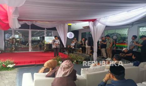 Resmikan Kantin Halal, Menag Ingatkan Juga Prinsip Tayib dan Berkah
