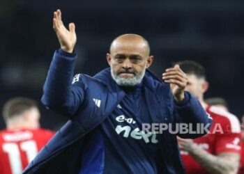 Pelatih Nottingham Forest tak Anggap Spesial Semifinal Piala FA Lawan Manchester City