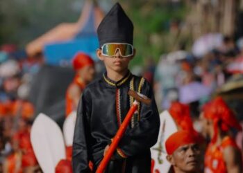 Rayyan, Bocah Penari di Ujung Perahu yang Menghipnotis Dunia