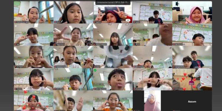 SD Aisyiyah Kamila Malang dan Daepyong Korea Selatan Berkolaborasi Lewat Program Internasional Reading Across The Sky